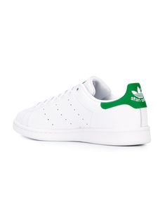 Find ADIDAS Stan Smith Og /green Sneakers on Editorialist. white/green leather perforated detailing contrasting heel counter logo patch at the tongue round toe front lace-up fastening flat rubber sole These styles are supplied by a premium sneaker marketplace. Stocking only the most sought-after footwear, they source and curate some of the most hard to find sneakers from around the world. Video Fashion, Sport Video, Sport Body, Green Sneakers, Sport Shoes Women, Fitness Photography, Sport Style, Girl Problems, Tennis Player