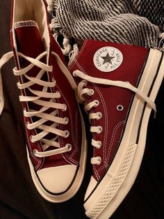 Red Converse, Plaid Shirts, Shoe Inspo, Aesthetic Shoes, Swag Shoes, Mode Inspo, Dream Shoes