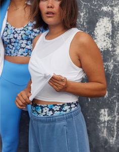 OFFLINE By Aerie Sweat Sesh Cropped Tank Top Athleisure Cropped Tank Top, Bra Friendly, Aerie Tank Top, Aerie Shirts & Tops, Aeire Aerie, Offline By Aerie, Athletic Fit Jeans, High Waisted Flare Jeans, Keep It Cool, Quarter Zip Jacket