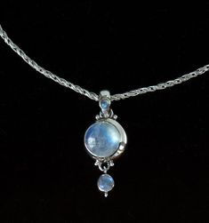 If you are looking for Sterling Silver Rainbow Moonstone jewelry, look no further than the Larissa Necklace by Bluemoonstone Creations. Order yours today. Moon Jewelry Aesthetic, Moon Necklace Aesthetic, Moonstone Necklaces, Moonstone Choker, Necklace Drawing, Rainbow Moonstone Jewelry, Elven Jewelry, Celestial Necklace, Crescent Moon Necklace