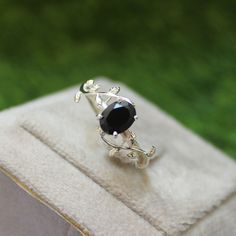 * Material: 925 Sterling Silver * DETAILS ✥ Handmade Ring ✥ - Center Stone: Natural Black Onyx - Center Stone Size: 6X8 MM - Center Stone Shape: Oval - Band Color: Silver Shiny ✥ O T H E R ∙ I N F O R M A T I ON ✥ ♦ Your item will be nicely packed to gift in elegant jewelry boxes. ♦ Custom Order We can make custom rings in almost any shape and style. If you want a specific model, please send us a clear picture and we will do our best. ♦ Delivery All Item will be Shipped within 3 to 5 Days after payment receive. The delivery time usually takes 11 to 23 days, depending which Country & location. ♦ Payment we accept payment through PayPal only, Payment should be made within 3 days of purchase. ♦ Ring Size Visit your local jeweller to be sized, (Most offer this service for free). I can make thi Silver And Onyx Ring, Black Round Cut Jewelry With Accent Stones, Black Birthstone Jewelry For Promise Ring, Black Birthstone Jewelry For Wedding, Black Wedding Jewelry With Birthstone, Black Birthstone Rings, White Gold Onyx Rings For Gift, Black Birthstone Rings For Anniversary, Black Birthstone Rings For Gifts