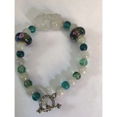 Beautiful Artisan 8 Bracelet. Has Toggle Closing. This Came From An Estate And Is In Excellent Condition. It Is Made With Jade And Glass Beads. A Stunning Piece Foo Dog, Jade Beads, Women Artisans, Womens Jewelry Bracelets, Artisan Jewelry, Jade, Glass Beads, Women Jewelry, Beads