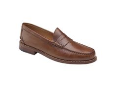 Johnston &, Murphy Halstead Penny Loafer - Men's Shoes : Tan Full Grain : Elevate your look with the Johnston Murphy Halstead Penny Loafer. Genuine handsewn slip-on loafer. Full grain leather upper with sheepskin lining. Latex and sheepskin footbed. EVA midsole and leather outsole. Made in Brazil. Weight of footwear is based on a single item, not a pair. Penny Loafers Men, Johnston Murphy, Penny Loafer, Penny Loafers, Full Grain Leather, Loafers Men, Penny, Dress Shoes Men, Oxford Shoes