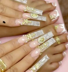 Gold Rhinestone Nails, Gold And Silver Nails, Vegas Nails, Claw Nails, Gel Nails Diy, Basic Nails, Acrylic Nails Coffin Short