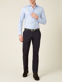 LUCA FALONI | OXFORD COTTON SHIRT | MADE IN ITALY What To Wear To Work, Don't Know What To Wear, Light Blue Shirt, Masculine Style, Cotton Chinos, Northern Italy, Cotton Shirts, Elegant Shirt, Egyptian Cotton