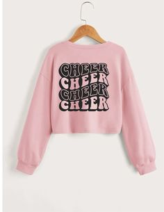 This sweatshirt is perfect for fall and winter in the front it has a nice and stylish twist and the back with have the words cheer in a wavy and slightly faded vintage look. Pair this with some jean or a nice skirt this shirt is great for any occasion This is a PREORDER which means it can take up to 2 weeks to get your order in. The shipping to you is not included in this time frame this is an additional 1-3 days. If you order something else in your order it will all ship together so if you need Crew Neck T-shirt For Summer Cheerleading, Cute Crew Neck T-shirt For Cheerleading, Pre-shrunk Long Sleeve Sweatshirt For Cheerleading, Casual Crew Neck Sublimation T-shirt For Cheerleading, Cheerleading Glitter Print Crew Neck T-shirt, Twist Top, Something Else, Pre Order, Vintage Looks