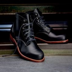 Wolverine Men's 1000 Mile Plain-Toe Original Boot Black, Size 9 Ankle Black Boots Outfit, Wolverine 1000 Mile Boots, Ankle Black Boots, 1000 Mile Boots, Wolverine 1000, Wolverine 1000 Mile, Classic Black Boots, Black Boots Outfit, Mode Shoes