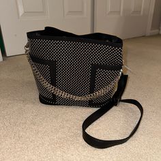 Nwt Steve Madden Mini Hobo Bag Black Brand New With Tags, Authentic Adjustable Straps Evening Black Bucket Bag With Metal Hardware, Zipper Closure Shoulder Bag For Night Out, Black Hobo Bag With Metal Hardware For Evening, Shoulder Bag With Silver-tone Hardware For Night Out, Black Satchel Bag For Night Out, Black Satchel For Night Out, Night Out Shoulder Bag With Zipper Closure, Black Crossbody Bag For Night Out, Black Shoulder Bag For Night Out