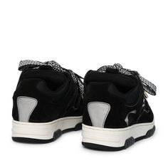 Sneaker total black model Lads 700 version 2 Total Black, Black Model, Sneakers Black, Womens Shoes Sneakers, Shoes Sneakers, Women Shoes, Sneakers, Clothes, Black