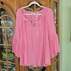 Beautiful Flowey Bright Pink Tunic Top.So Cute. White Tunic Blouse, Crinkle Top, White Blouse Top, Peasant Shirt, Red Tunic, Pink Tunic, White Tunic, Pink Ruffle, Pink Boho