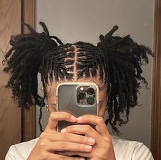 Locks Hairstyle, Short Dreadlocks Styles, Girl Aesthetics, Short Locs Hairstyles, Faux Locs Hairstyles, Dreadlock Style, Dreadlock Styles, Dreads Styles, Hair Twist Styles