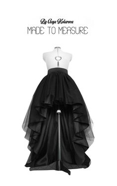 Hoch niedrig Tüll Rock asymmetrische Taftrock Dip Saum Tutu Layered Brautkleid hoch taillierte Brautkleid lang voller Abschlussball Tüllrock von MadeToMeasureClothes auf Etsy https://www.etsy.com/de/listing/399134145/hoch-niedrig-tull-rock-asymmetrische High Low Tulle Skirt, Black Tulle Skirt, Layered Gown, Prom Skirt, Tule Rok, Tulle Long Skirt, Tulle Skirt Black, Taffeta Skirt, Fairy Goth