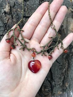 Rustic Agate Jewelry For Gifts, Rustic Agate Jewelry Gift, Rustic Natural Stone Necklace Gift, Handmade Red Nature-inspired Necklace, Vintage Carnelian Necklace As Gift, Vintage Carnelian Necklace For Gift, Vintage Carnelian Necklace For Gifts, Vintage Carnelian Necklace Gift, Bohemian Heart-shaped Natural Stone Necklace