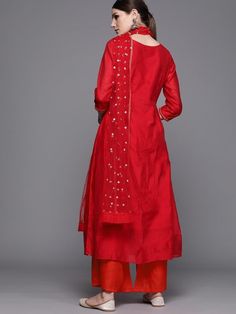 Buy impressive red chanderi cotton solid kurta with palazzos & dupatta online from Inddus.com at best price with free shipping globally. Designer Palazzo, Lehenga Suit, Palazzo Suit, Anarkali Suit, Custom Tailoring, Teal Green, Anarkali, Lehenga, Quality Fabric