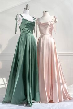 Abiti da ballo rosa nudi con cinghie sottili Aphrodite Dress, Long Green Dress, Pink Prom, Prom Dress Inspiration, Pretty Prom Dresses, فستان سهرة, Grad Dresses, Green Satin, Party Dress Long