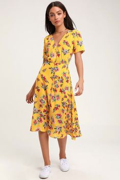 Trendy Women's Midi Dresses: The Perfect Length at the Perfect Price | Cute Cocktail Midi Dresses for Formal Occasions and Parties Keds Shoes Outfit Dress, Keds Shoes Outfit, Hunters Wedding, Pink Floral Midi Dress, Yellow Floral Print Dress, Cocktail Dress Yellow, Floral Print Sundress, Keds Style, Cute Floral Dresses