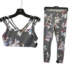 Brand: ATHLETA Style: ATHLETIC PANTS 2PC Color: FLORAL PRINT Size: S SKU: 311-31127-2214 CONDITION: LIKE NEW Designer Flats, Style Athletic, Sustainable Fashion Brands, Designer Backpacks, Handbag Shoes, Athletic Pants, Sustainable Fashion, Accessories Design, Designer Shoes