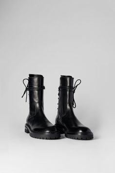 Ann Demeulemeester Boots, Shoe Boot Sandals, Ann Demeulemeester, Black Side, Boots And Sneakers, Black Laces, Black Ankle Boots, High Quality Leather, Lace Up Boots