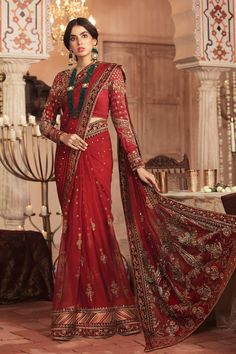 Red Saree Bridal, Bridal Pakistani, Velvet Saree, Latest Salwar Kameez, Raw Silk Fabric, Pakistani Wedding Dress, Maria B, Wedding Saree Indian, Pakistani Dress