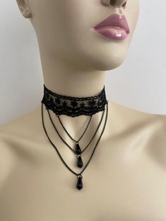 Adjustable Gothic Style Necklaces For Wedding, Adjustable Gothic Style Necklace For Wedding, Gothic Dangle Necklaces For Parties, Gothic Pendant Necklace For Party, Gothic Choker For Parties, Gothic Choker Jewelry For Party, Silver Layered Necklace For Wedding, Gothic Choker Necklace For Formal Occasions, Elegant Chain Choker For Wedding