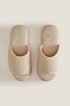 OPEN TERRYCLOTH SLIPPERS - White | ZARA United States Comfortable Slip-on Slippers With Soft Texture, Comfortable Lounging Slippers With Soft Texture, Cream Comfy Indoor Slippers, Comfy Cream Indoor Slippers, Casual Slippers With Soft Texture For Lounging, Casual Slippers For Lounging With Soft Texture, Comfortable Slippers With Soft Texture And Round Toe, Comfortable Open Toe Slippers With Textured Sole, Comfortable Closed Toe Indoor Slippers