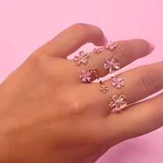 Petals Falling, Cherry Blossom Ring, Gold Girl, Floating Flowers, Jewelry Accessories Ideas, Estilo Preppy, Jewelry Lookbook, Fancy Jewelry, Pretty Rings