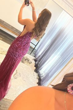 Se paiete strălucitoare cu violet strălucitor rochie lungă de bal cu fanta Prom Dress With Split, Glitter Prom Dress, Dress With Split, Dresses Quinceanera, Prom Dresses With Sleeves, Long Prom Dress, Formal Evening Dresses, Quinceanera Dresses, Prom Dresses Long