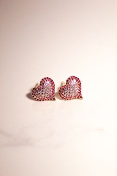 Sparkling 14K vermeil blue cz heart stud earrings. Gifts For Mother, Bath And Body Shop, Jewelry Heart, Heart Stud Earrings, Sparkle Earrings, Natural Gifts, Gift Boutique, Pink Ombre, Heart Studs