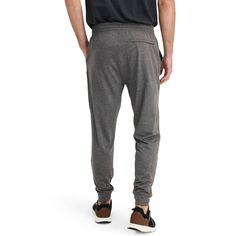 For workouts or weekends, the Jockey EVERACTIVE Knit Jogger always has you covered. Featuring ultra comfy fabric and a drawstring waistband, this pair comes equipped with sporty style and performance finishes. Gray Joggers With Comfort Waistband For Leisure, Functional Gym Joggers With Ribbed Waistband, Comfortable Sports Bottoms, Sports Joggers With Ribbed Waistband, Relaxed Fit Sports Joggers, Gray Leisure Joggers With Drawstring, Gray Sporty Joggers With Ribbed Waistband, Gray Comfortable Sweatpants For Sports, Relaxed Fit Functional Joggers For Sports