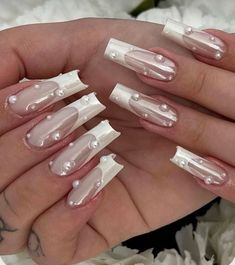 Pearl Chrome, Pearl Nails, Pink Acrylic Nails, Fire Nails, Classy Nails, Pretty Acrylic Nails, Chic Nails, Chrome Nails, Best Acrylic Nails