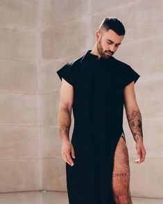 Black Short Sleeve Maxi Dress For Loungewear, Black Cotton Sleep Dress, Black Summer Dress With Curved Hem, Mode Queer, Black Kaftan Dress, Evening Dress Plus Size, Plus Size Kaftan, Men Kaftan, Nightgown Dress