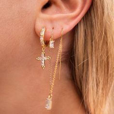 14k gold filled and cubic zirconia in 14k vermeil. Earring Double Piercing, Double Piercing Earring, Multiple Piercings Earrings, Double Earring, Earrings Multiple, Threader Earrings Gold, Double Earrings, Double Piercing, Earrings Double