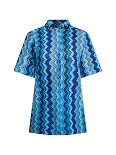 Retro prints and summer days have long been perfect partners, and Christie Brown’s pajama-style knit blouse nods to the 70s with its playful zigzag pattern in a kaleidoscope of color. It has a classic pointed collar, short sleeves, and a relaxed, breezy shape that turns to reveal a contrasting panel down the back—made using an ancient resist-dyeing technique. Try yours with the matching pants in our edit. - Pointed collar, concealed front button fastening, short sleeves- Polyester- Made in Turke Christie Brown, African Luxury, Resist Dyeing, Pajama Style, Red Carpet Ready, Zigzag Pattern, Knit Blouse, Maxi Shirts, Crisp White Shirt