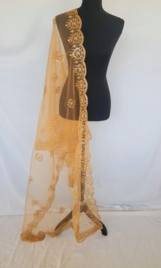 Gold net embellished with attractive gold cut work  embroidery with small sequins border all sides  for girls and women. Pair this Dupatta with your ethnic outfits. This Dupatta compliments your attire. Cut Work Embroidery, Embroidery Border, Cutwork Embroidery, Chandler Az, Ethnic Outfits, Cut Work, Dress Clothes For Women, For Girls, Favorite Outfit