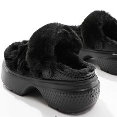 Questions? Leave A Comment Below! Size: M6w8/Men's Size 6 And A Women's Size 8. Seems To Fit Bigger Than An 8. Casual Synthetic Clogs For Winter, Comfortable Black Clogs With Round Toe, Comfortable Black Round Toe Clogs, Winter Mules With Rubber Sole And Round Toe, Casual Black Platform Slippers, Black Clogs With Cushioned Footbed And Round Toe, Black Platform Slippers With Thick Bottom And Round Toe, Winter Clogs With Cushioned Footbed And Round Toe, Black Round Toe Mules For Winter