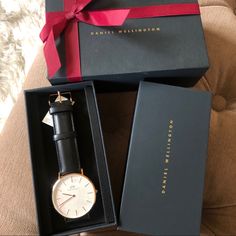 Daniel Wellington Rose Gold Male 38mm Watch. Brand New With Box. Leather Strap Classic Watches With Subdials For Gift, Classic Watches With Subdials As A Gift, Classic Watch Accessories For Gifts, Black Analog Watch For Gift, Black Analog Watch Accessories For Gift, Black Analog Watch As Gift, Black Analog Watch Accessories As A Gift, Minimalist Watches With Subdials As Gift, Classic Rose Gold Watches As Gift