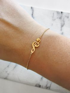 14K Gold Music Note Bracelet Treble Clef Charm Bracelet | Etsy Music Note Bracelet, Music Obsession, Music Bracelet, Music Symbol, Armband Tattoos, Dream Rings, Lover Jewelry, Lovers Bracelet, Solid Gold Bracelet