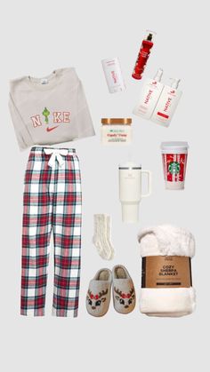 Girl Must Haves, Christmas Day Outfits, Cozy Christmas Outfit, Christmas Outfit Inspiration, Cute Christmas Ideas, Comfy Outfits Winter, Christmas Fits, Xmas Outfits, Cute Christmas Outfits