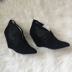 Pointy Toe Perforated Wedge Ankle Bootie. Brand New With Tag Attached At Bottom. Heel Height 4". Price Is Firm Ankle Booties, Bootie Boots, Heel Height, Ankle Boots, Wedges, Womens Sizes, Brand New, Women Shoes, Boots