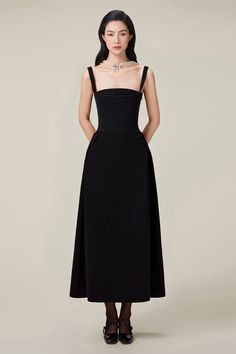 Silhouette A Line Dress, Black A Line Dress Outfit, Black And Pearls Outfit, Mean Blvd Dress, Timeless Style Outfits, X Line Dress, Dress 2024 Trend, A Line Dress Outfit, Black Dress Outfit Classy Elegant