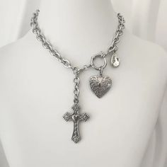 Sacred Heart Cross Necklace. Asymmetrical Necklace. Silver Cross Necklace, Catholic Jewelry for Women. Religious Jewelry, Vintage Necklace - Etsy Puerto Rico Adjustable Silver Cross Lariat Necklace, Silver Lariat Jewelry With Heart Charm, Silver Heart-shaped Lariat Necklace With Adjustable Chain, Silver Cross Lariat Necklace With Adjustable Chain, Silver Lariat Necklace With Heart Charm, Charms Necklaces, Minimalist Jewelry Silver, Silver Y Necklace, Heart Cross Necklace