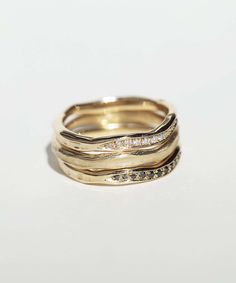 Mixed Metal Wedding Rings, Mixed Metals Wedding, Women's Wedding Bands, Modern Wedding Band, Hammered Wedding Bands, Stacked Wedding Bands, Traditional Engagement Rings, Jewelry Design Inspiration, Chocolate Diamonds