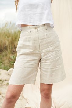 "Comfort that is hard to beat mixed with polished and classy design. What's there not to love? FABRIC: 100% softened Lithuanian linen COLOR: Please choose the desired color from the side menu. STYLE: Softened linen shorts with zipper at the front and rubber waist on the back for full comfort. Also features folds on the front and side pockets. If you need another style, length, or color, please contact us. SIZE CHART (body measurements) : S Bust 31.5- 35\" (80- 88 cm) Waist 23- 26.5\" (59- 68 cm) Linen Bermuda Bottoms For Work, Chic Linen Knee-length Shorts, Classic Bermuda Shorts With Built-in Shorts, High Waist Shorts With Hip Pockets For Spring, Classic Short Linen Bottoms, High-waisted Linen Shorts With Belt Loops, Fitted High Waist Shorts With Hip Pockets, Classic High-waisted Shorts With Belt Loops, Loosely Fitted High Waist Shorts For Summer