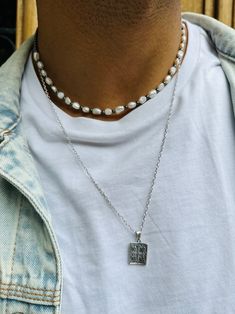 Mens Pearls Necklace Freshwater Pearls Mens Necklace - Etsy Pendant Necklace Outfit, Pearl Necklace Outfit, Mens Pearl Necklace, Mens Necklace Fashion, Pearl Necklace Men, Men Necklaces, Necklaces Men, Mens Necklaces, Boys Necklace