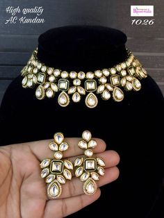 Kundan Jewellery For Lehenga, Jwellery Designing Kundan, Kundan Jewellery Choker, Necklace Set For Lehenga, Kundan Jewellery Set Necklaces, Kundan Jewellery Necklaces, Kundan Jewellery Bridal Choker, Kundan Jwellary, Kundan Jewellery Set Simple