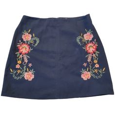 Navy Textured Skirt New With Tags With Floral Embroidery And Zipper In The Back B2 Skirt Straight, Girls Skirt, Textured Skirt, Embroidered Skirt, Floral Embroidery, Womens Skirt, Embroidery, Zipper, Skirt