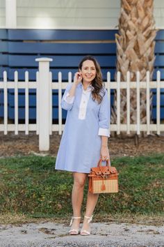 The Raleigh dress features the crowd pleasing a-line fit of our best selling Keys dress refreshed in our new classic Oxford Cotton. We love the bold color blocked style featuring a crisp contrast of blue and white oxford. The statement white placket is both chic and incredible flattering FAVORITE FEATURES: Collared Button Front ¾ Sleeve A-Line White Oxford, Collared Dress, Oxford White, Block Style, Bold Color, New Classic, Collar Dress, Bold Colors, Color Block