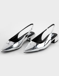 Steve Madden Christann Slingback Block Heel Shoes. Crafted With A Sleek Silver Metallic Upper, These Shoes Add A Dazzling Statement To Any Outfit. Featuring A Comfortable Block Heel And Adjustable Slingback Strap, These Shoes Offer Both Style And Support For All-Day Wear. Pointed Toe. Cushioned Footbed. Synthetic Lining, Sock, And Sole. 1'' Heel Height. Imported. Silver Metallic Heels, Ballerina Heels, Wishlist 2024, Ballerina Shoes Flats, Slingback Flats, Metallic Heels, Block Heel Shoes, Silver Shoes, Heel Shoes