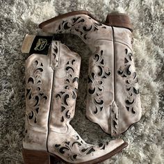 Questions? Leave A Comment Below! White Ankle Boots For Ranch, Cream Boots With Leather Sole And Round Toe, Cream Western Boots For Fall, White Snip Toe Heeled Boots For Rodeo, Western Cream Boots For Ranch, Western Beige Snip Toe Boots, White Snip Toe Boots For Ranch, Western Cream Boots With Reinforced Heel, Beige Western Snip Toe Boots