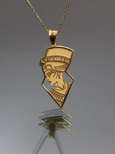 Nefertiti 14k 18k Real Gold Necklace - Egypt Nefertiti Pendant - African Symbol - Egyptian Pharaoh - Gold in Nefertiti ▶ 14K Solid Gold (585) ▶ 18K Solid Gold (750) ▶ Options: White,Rose,Yellow ▶ You can buy this necklace without chain. ABOUT NECKLACE Handmade with 14k/18k solid real gold. You can order this Queen Nefertiti gold necklace with 3 different color options, 5 different necklace length options and free & express shipping to the all-around the world. What is 14k Gold? 14K gold is a mix Gold Art Deco Jewelry For Ceremonial Occasions, Egyptian Gold Jewelry, Egypt Necklace, Nefertiti Pendant, Nefertiti Necklace, Egypt Jewelry, Real Gold Necklace, Egypt Fashion, African Symbols